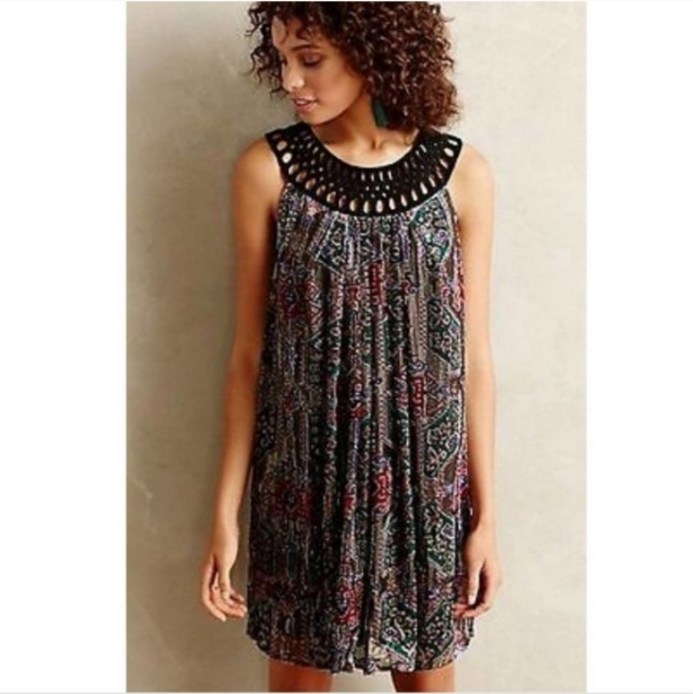 ANTHRO Moulinette Soeurs Linnea Velvet Dress